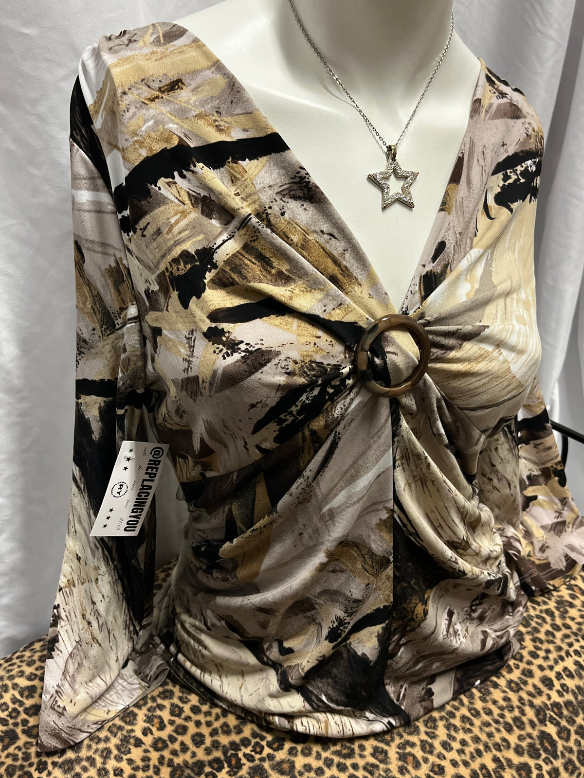 M - Melanie Lyne 2000s Belt Detail Blouse