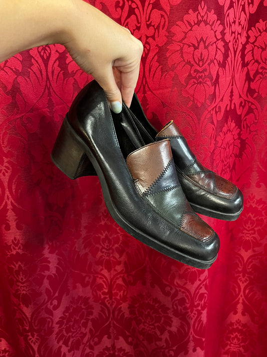 SZ 7 - Two Roads 90s Leather Heeled Loafer