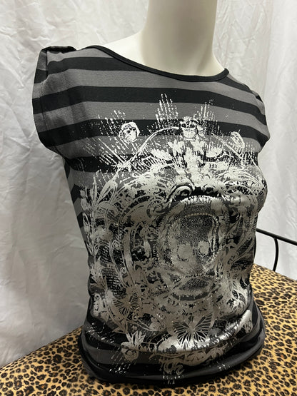 S - Streetwear Society Y2K Stripe Graphic Top