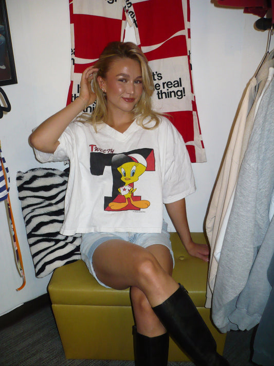 L/XL - 90s Looney Tunes Tweety Graphic Boxy Tee