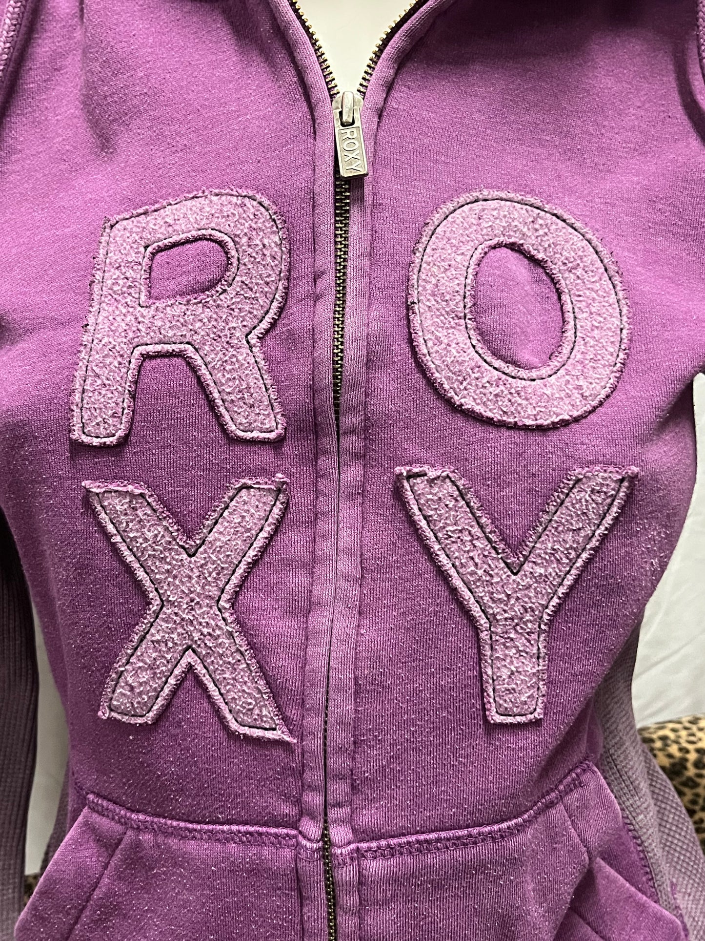 M/L - Roxy Y2K Applique Zip Hoodie