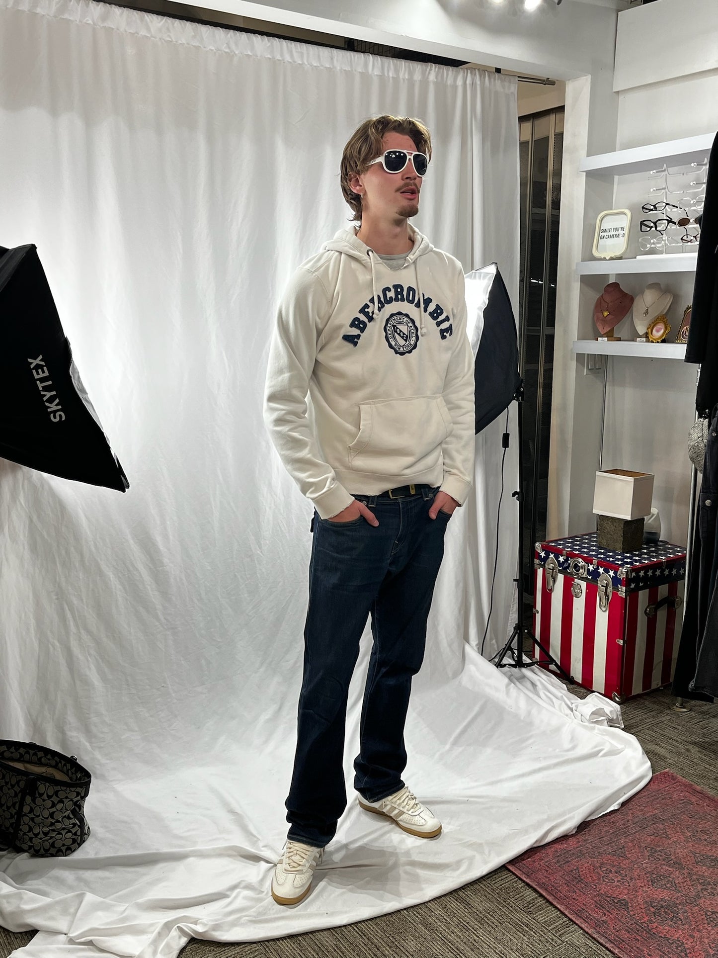 XXL - Abercrombie & Fitch White Applique Lettering Hoodie