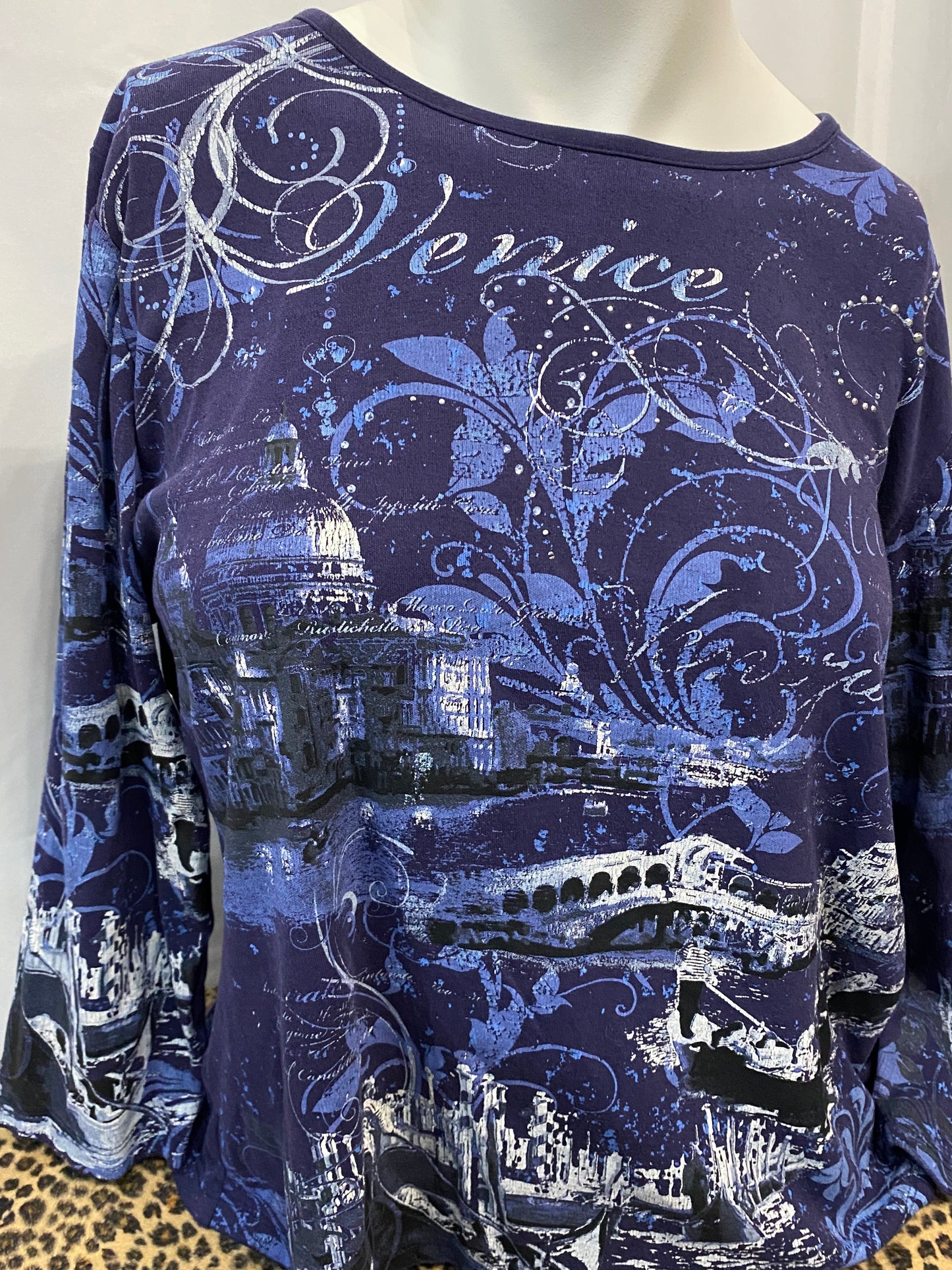 L - Venice Rhinestone AOP Graphic Top