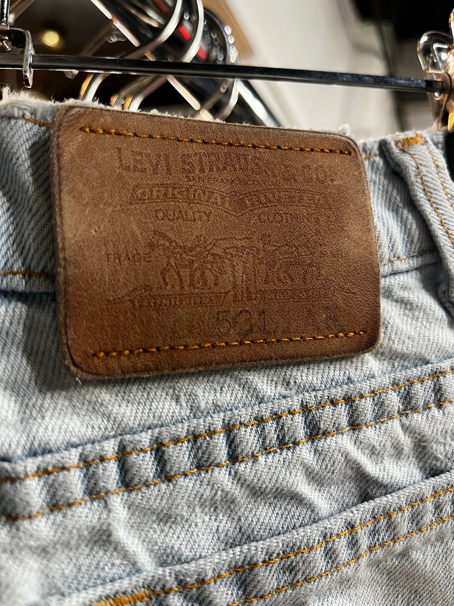 26 x 32" - Levi's 531 Light Wash 90s Jeans