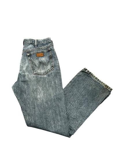 33 x 32" - Wrangler Men's Wide Bootcut Jean