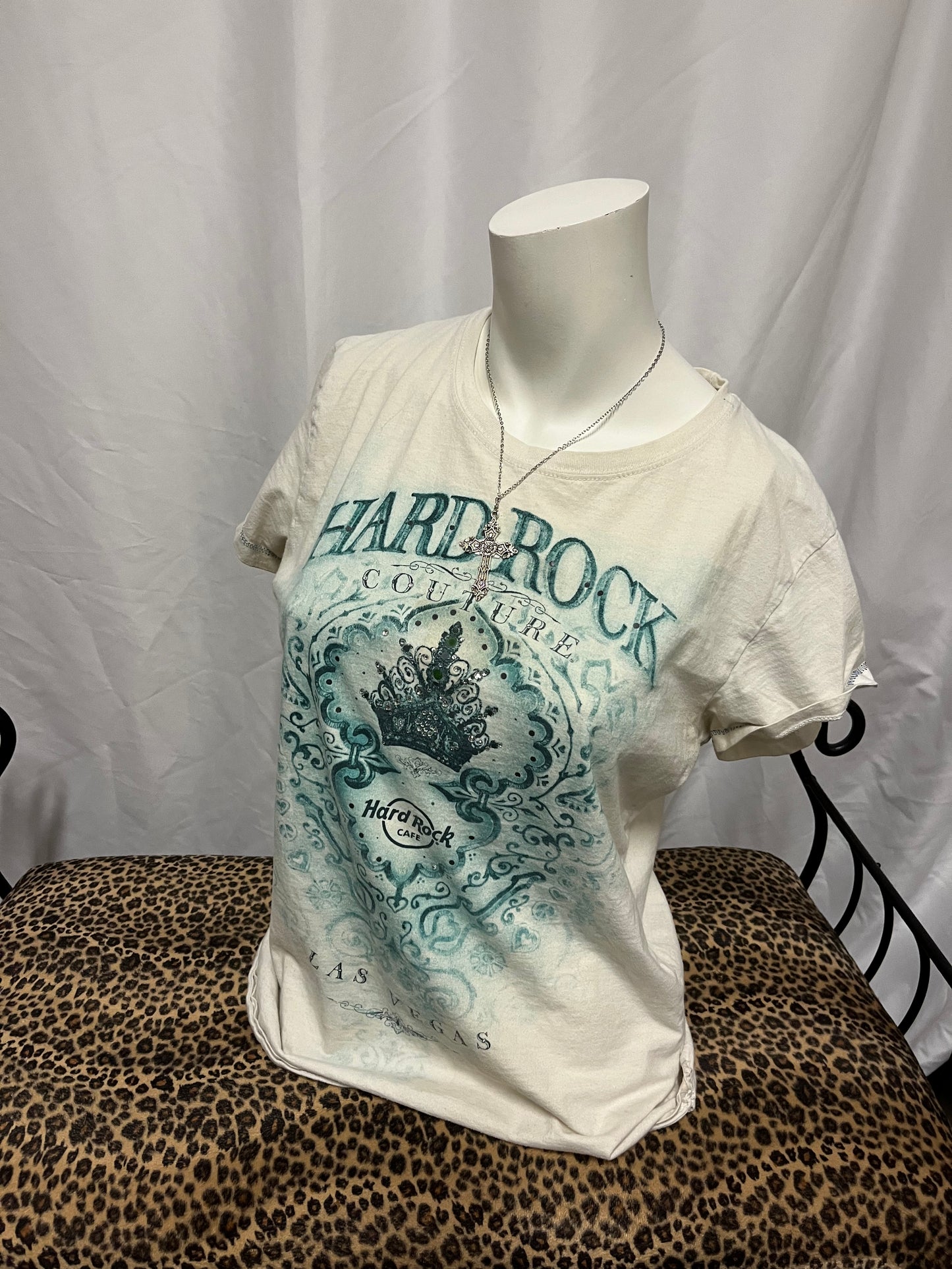 L - Hard Rock Cafe 2000s Graphic Tee