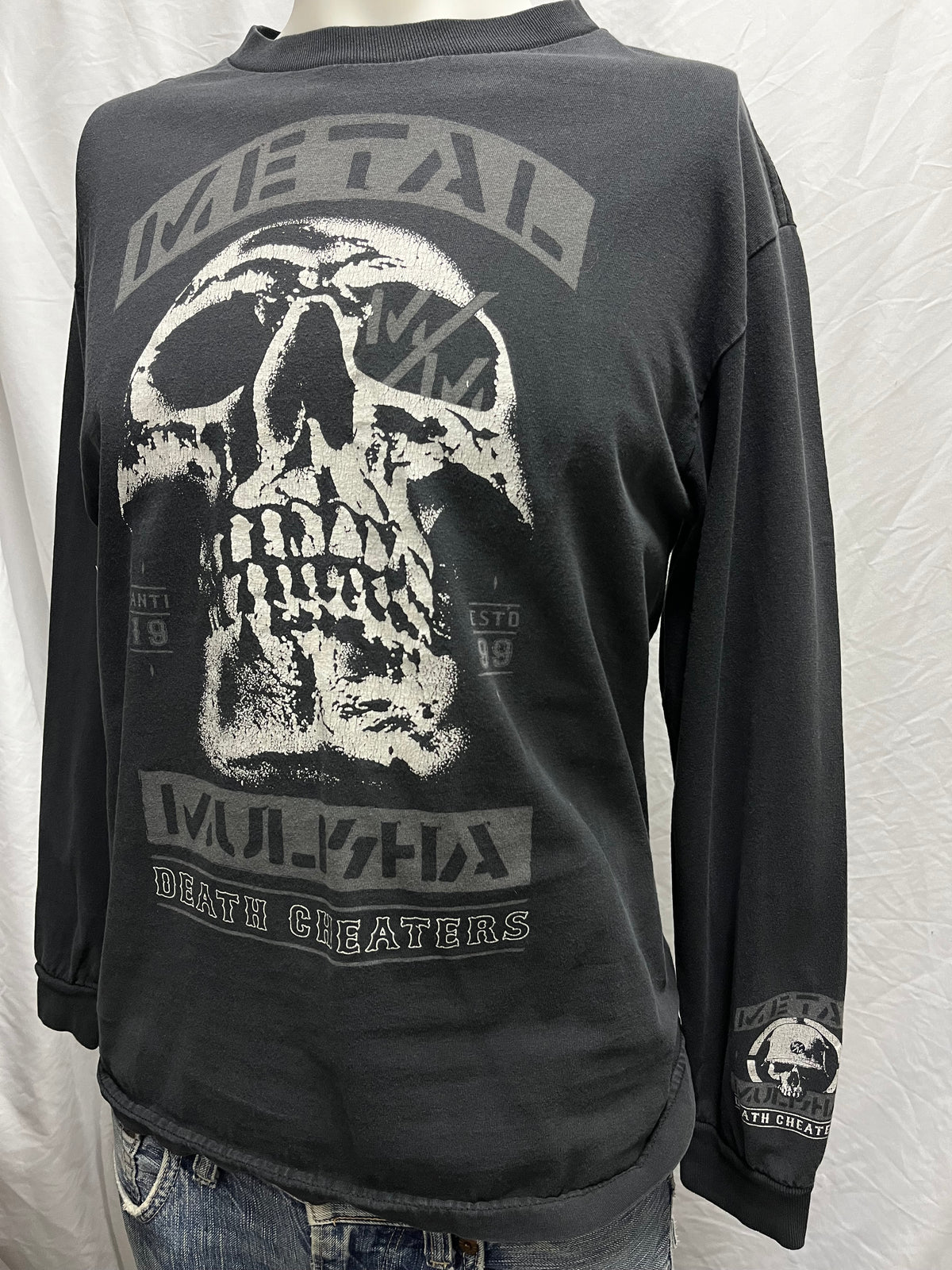 M - Metal Mulisha Y2K Skull Graphic Long Sleeve Tee