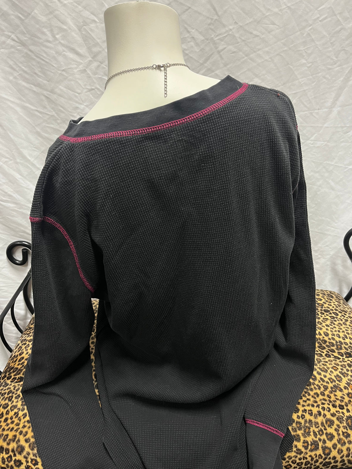 2XL - Mac Tools Y2K Graphic Waffle Thermal Top