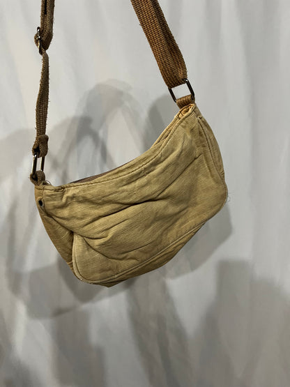 Purse - Cargo Buckle 2000s Cream Shoulder Bag