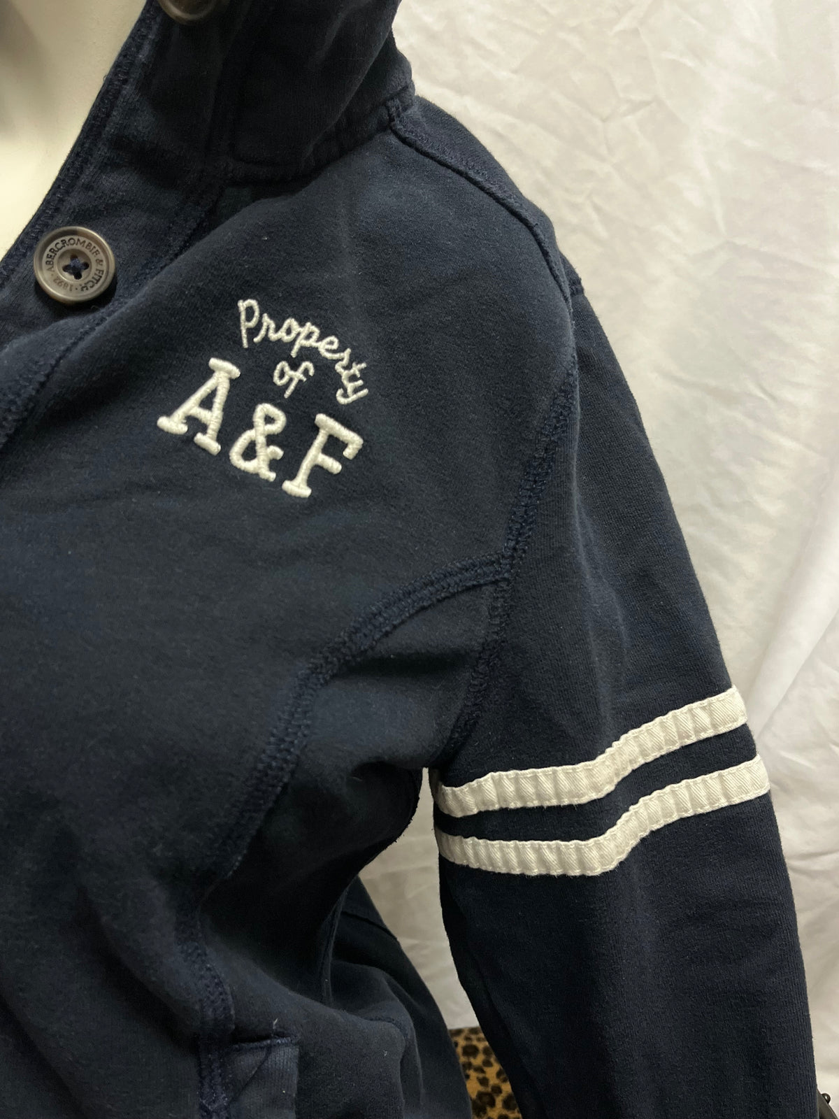 L - Abercrombie & Fitch Y2K Varsity Cardigan