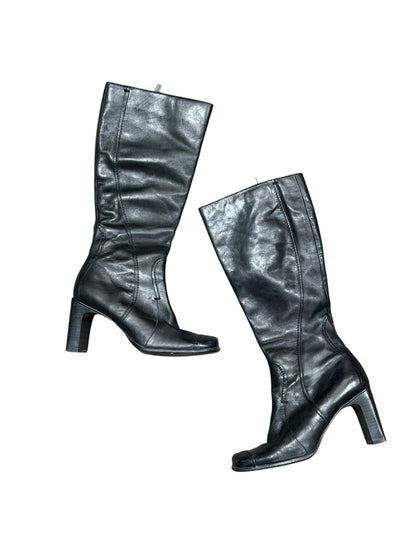 SZ 7.5 - 2000s Spring Chunky Faux Leather Heeled Boot
