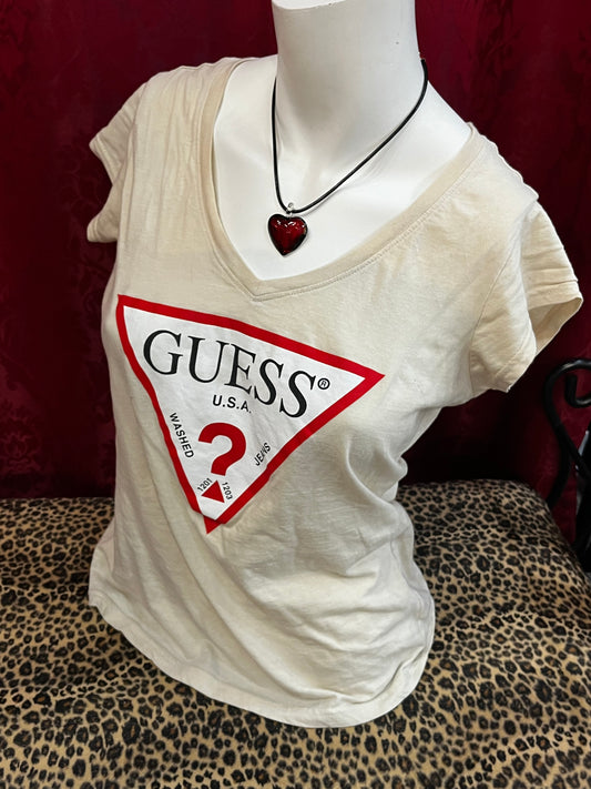 M - Guess Fitted Logo V-Neck Tee