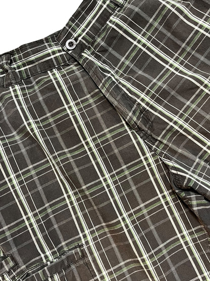 32" - Burnside 2000s Plaid Cargo Shorts