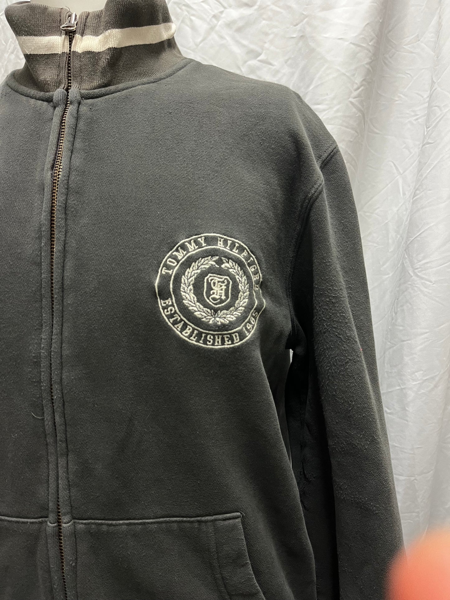 M/L - Tommy Hilfiger 2000s Zip Sweatshirt