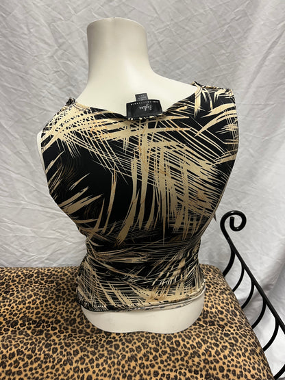 M - Byline Y2K Ring Detail Club Top