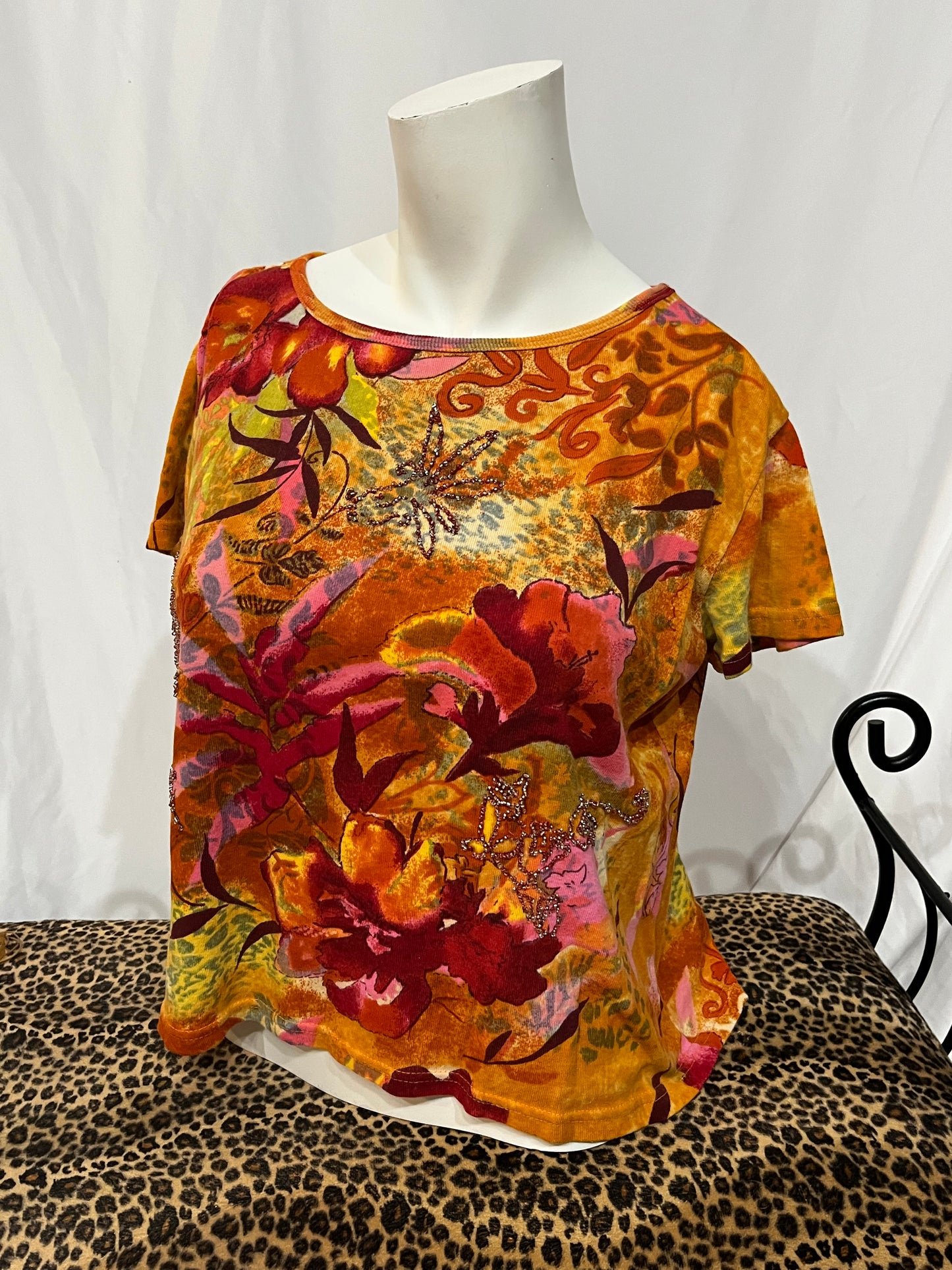 M - Kar-Ma 2000s Beaded Graphic Top