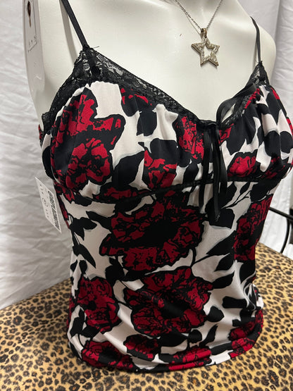 M/L - Candie's Y2K Red + Black Lace Detail Cami Top