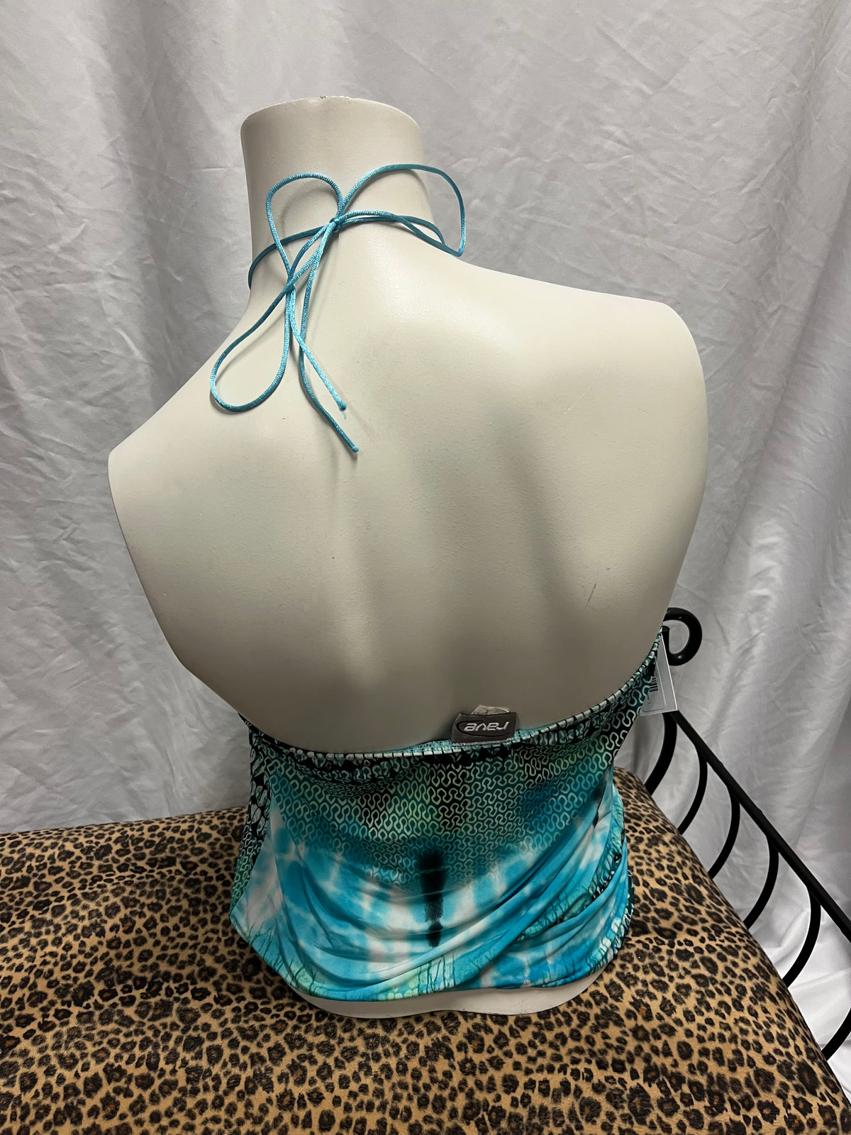 L - Rave Y2K Blue Patterned Ring Halter Top