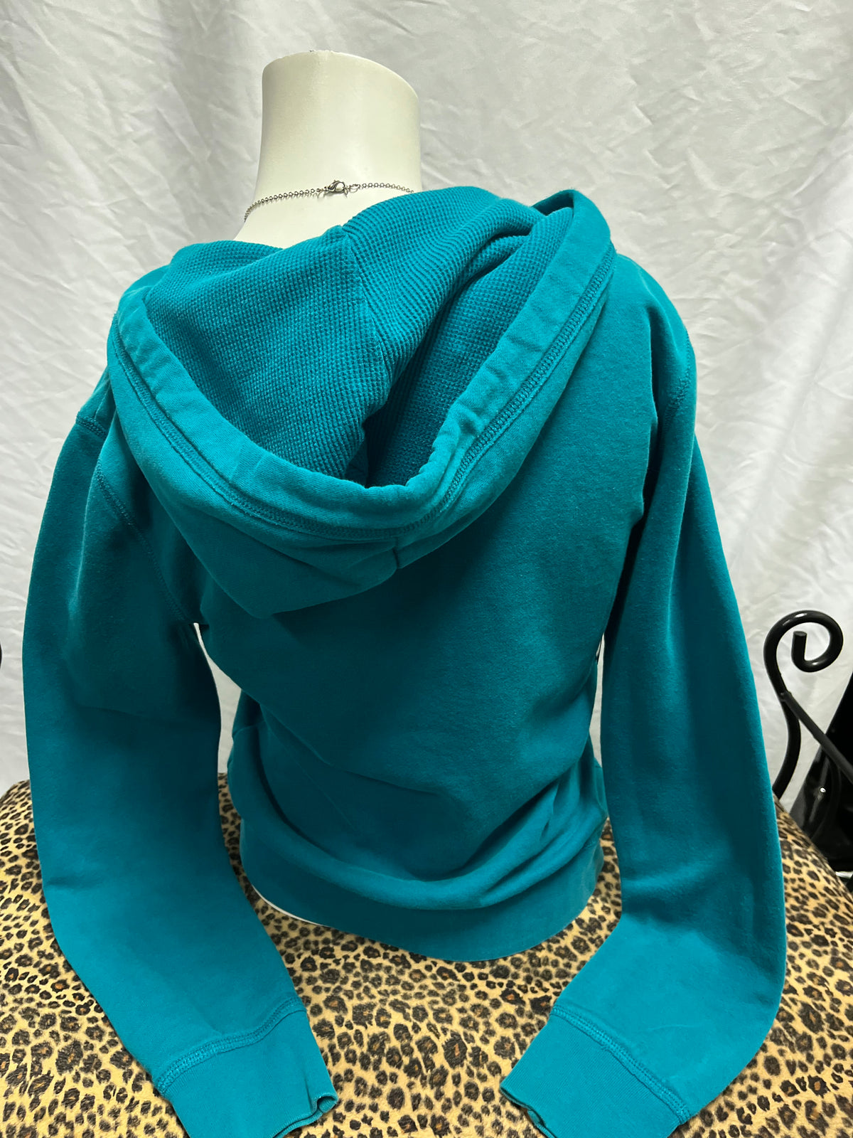 M - Aeropostale Y2K Teal Applique Zip Hoodie