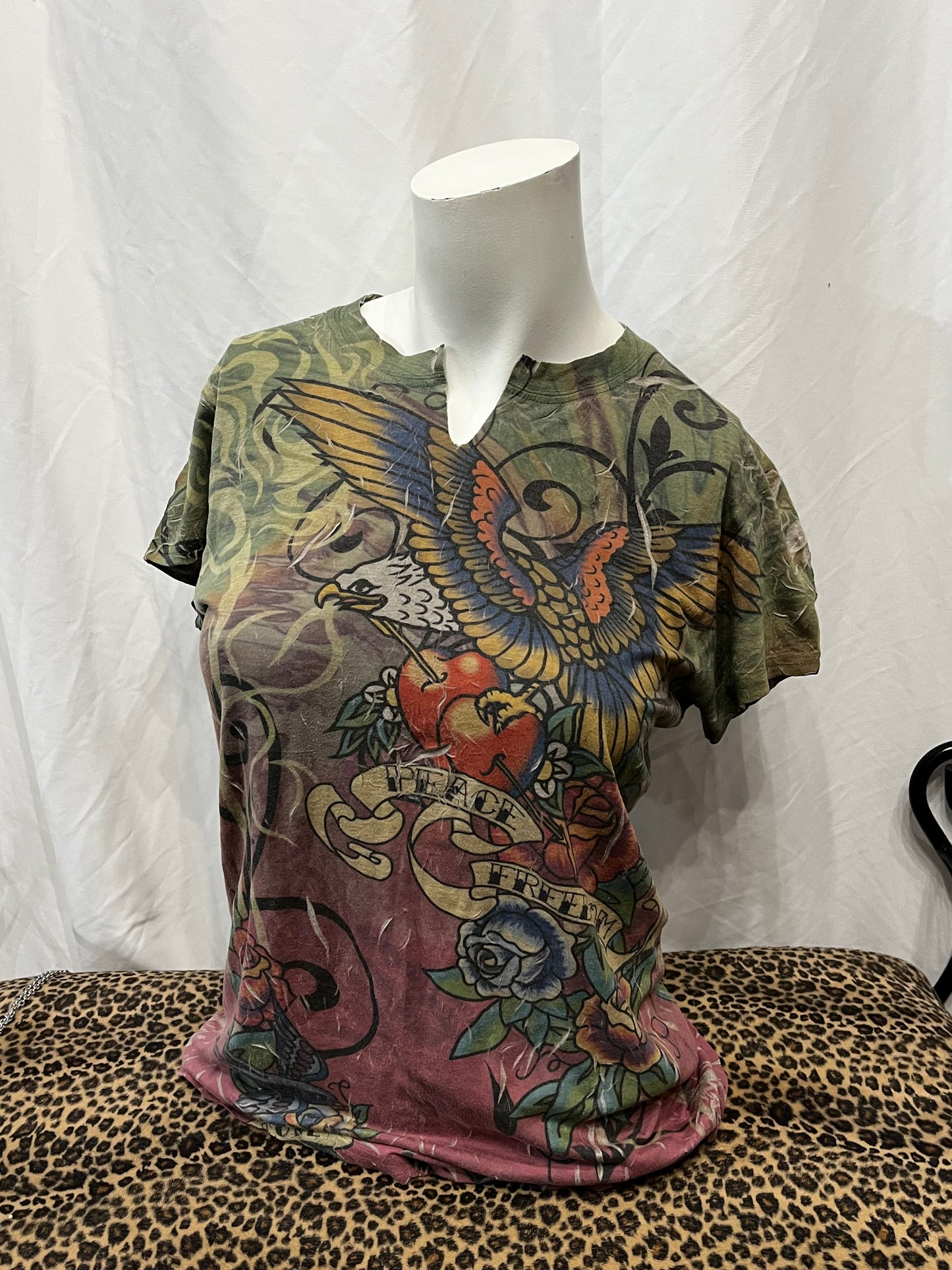 L - Celebrante Y2K AOP Tattoo Graphic Top