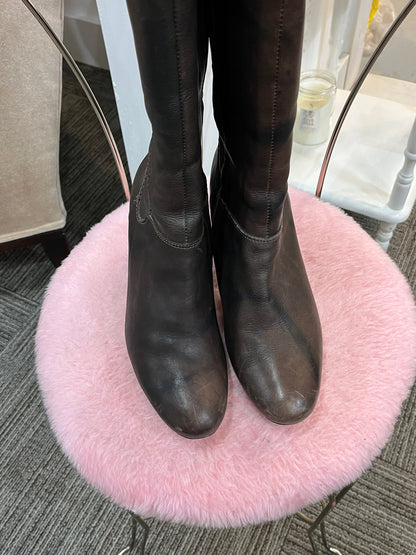 00s Brown Leather Belt Detail Heeled Boot