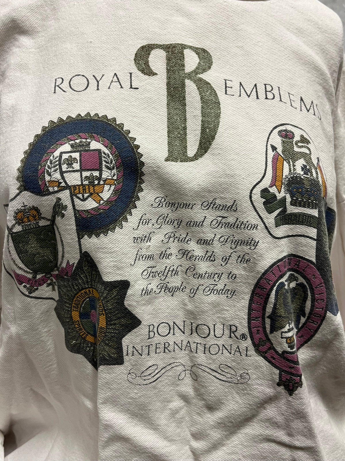 L - Bonjour 90s Royal Emblems Graphic Sweatshirt