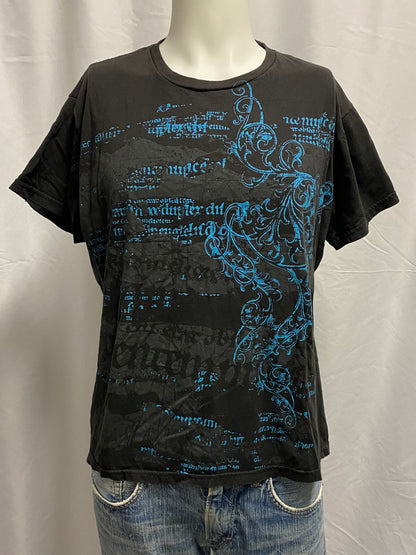 L - Citizen Earth Y2K Gothic Graphic Tee