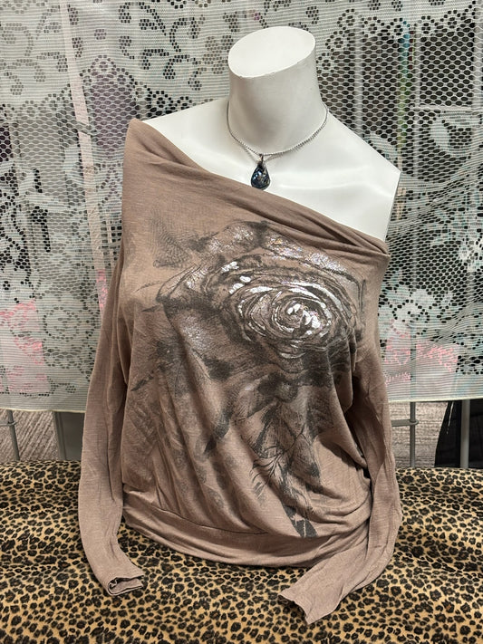 S - Agenda Y2K Slouchy Off The Shoulder Graphic Top