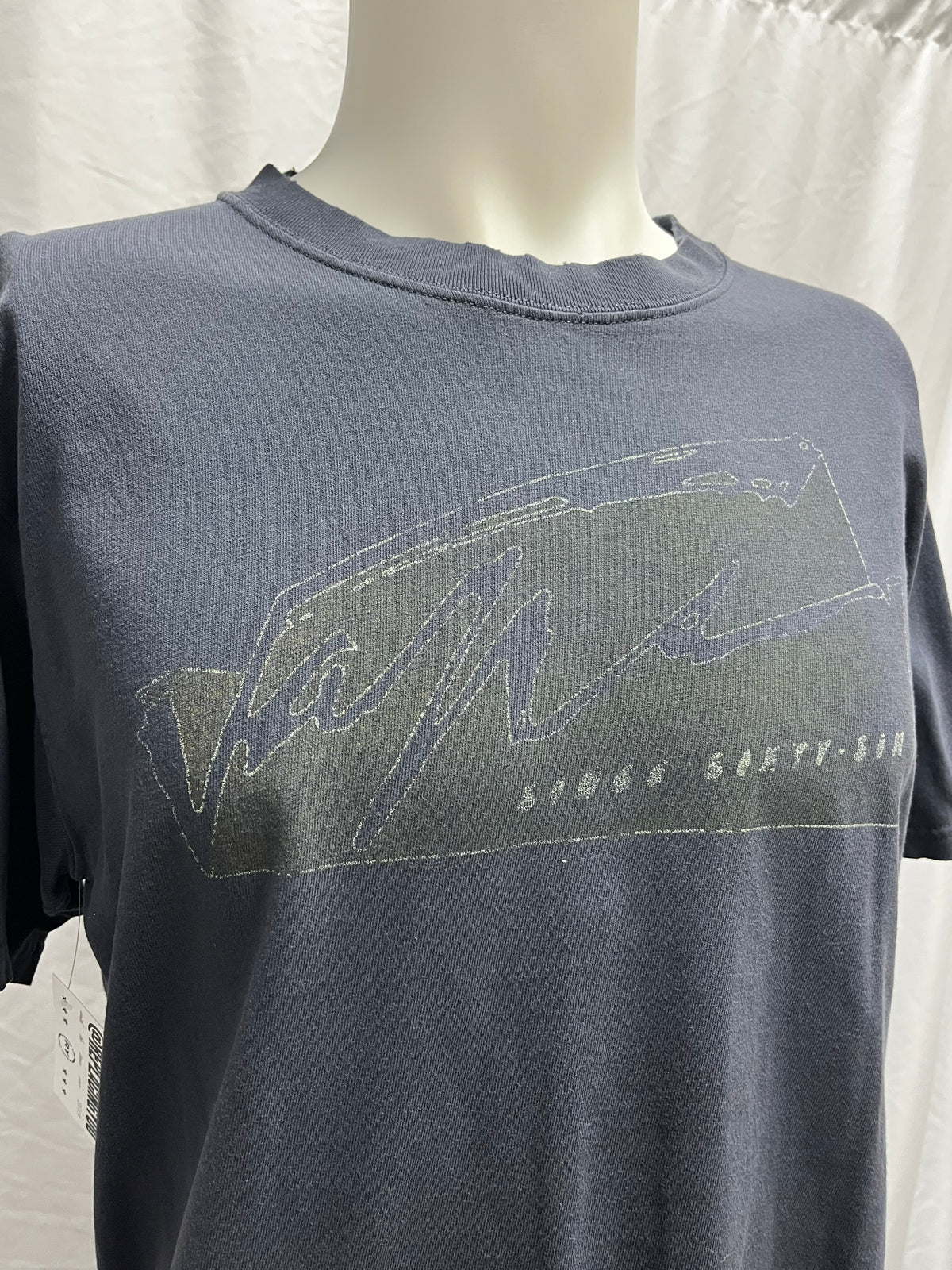 L - 2000s Faded Grey Graphic Tee