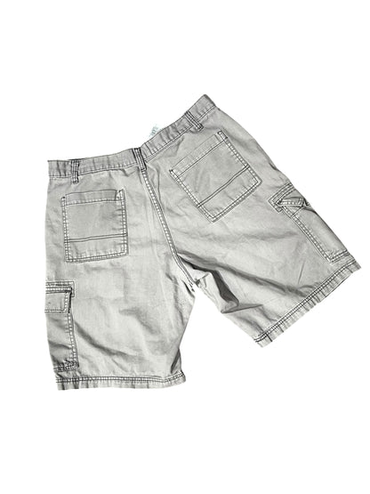 36" - Levi's 2000s Grey Cargo Shorts