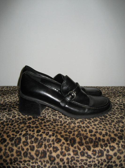 US 7-7.5 Chunky Leather Heeled Loafers