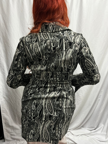 M - Bisou Bisou 2000s Paisley Tie Midi Coat