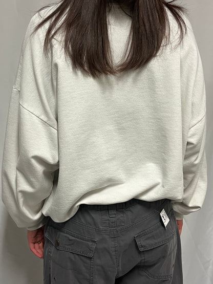 L - Canada 90s Nature Graphic Sweatshirt