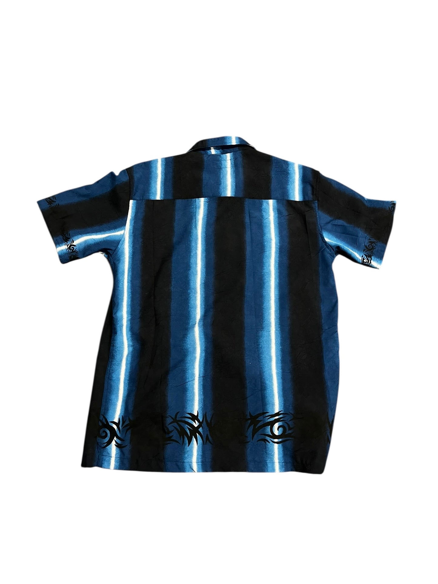 L - Calzini AOP Graphic Button Down