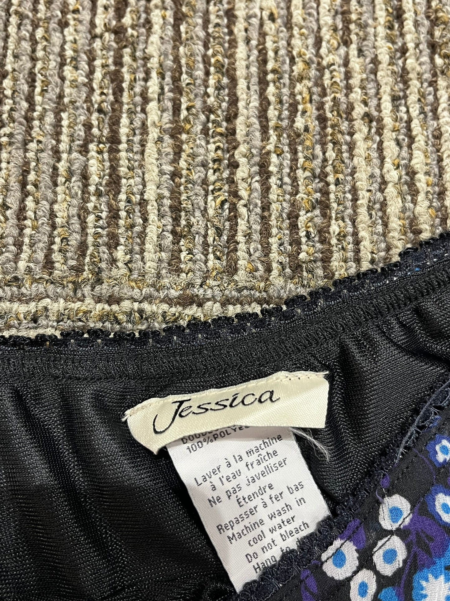 SZ 6 - Jessica 2000s Floral Midi Skirt