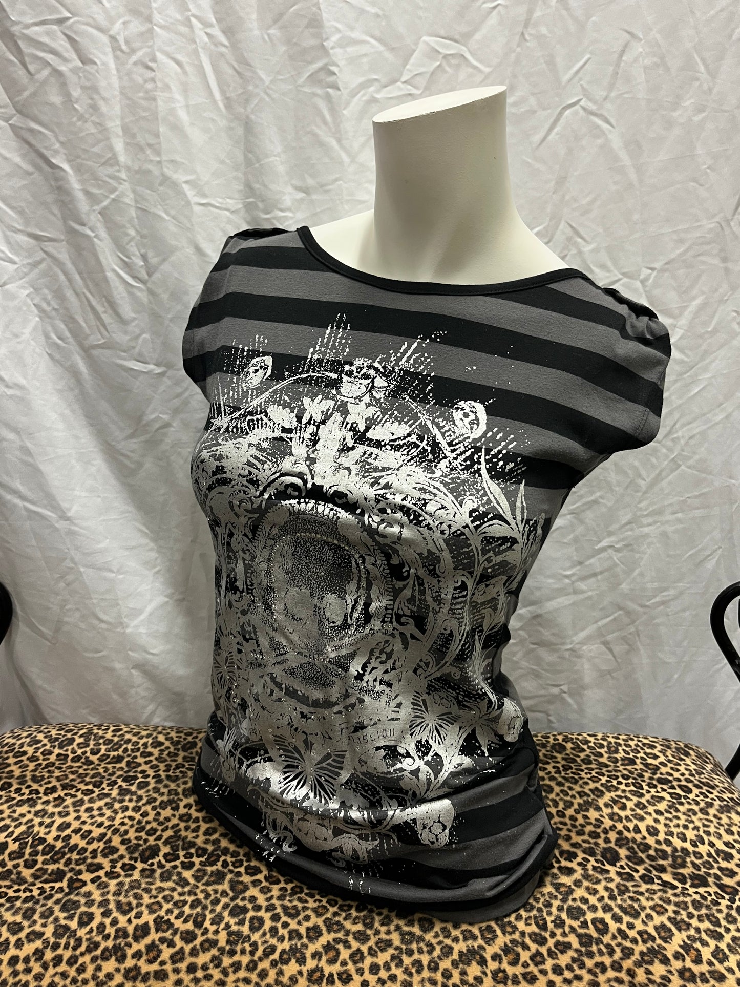 S - Streetwear Society Y2K Stripe Graphic Top