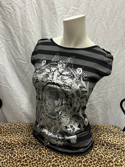 S - Streetwear Society Y2K Stripe Graphic Top