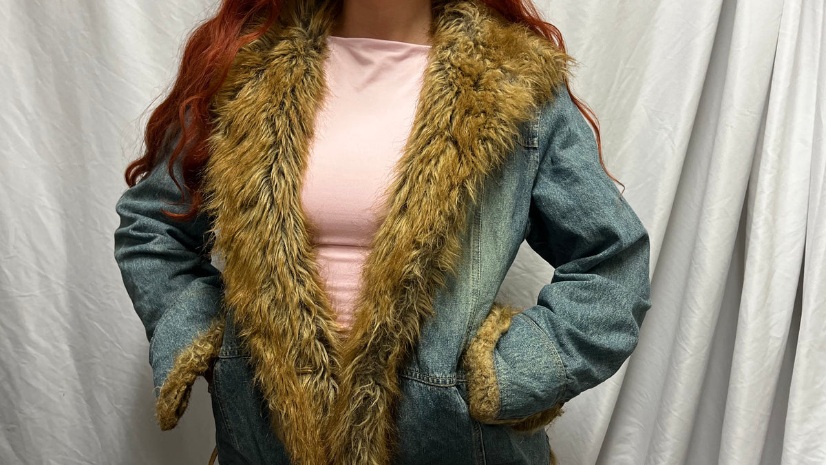 L - Mixit Y2K Faux Fur Lined Heavy Denim Coat
