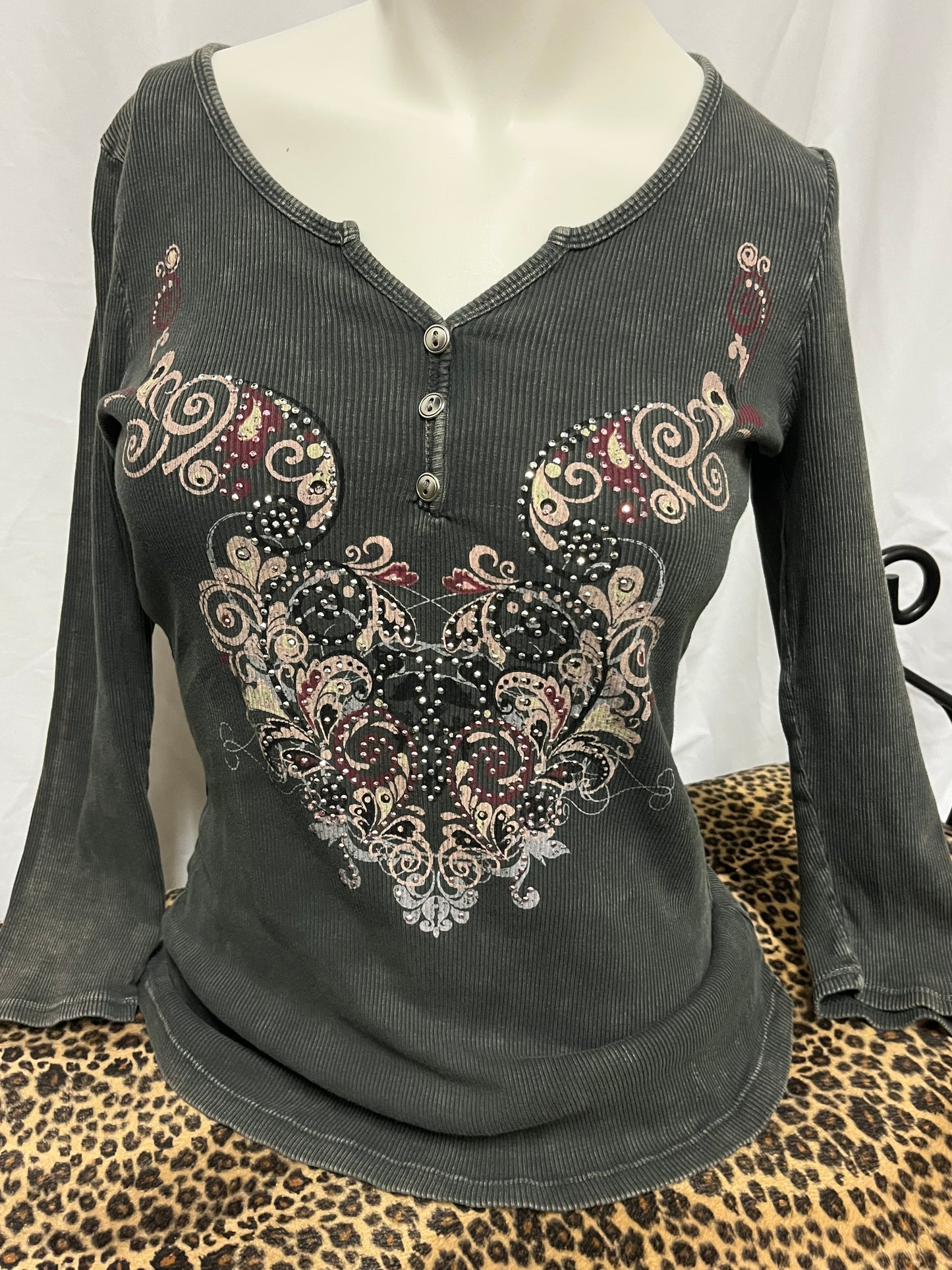 M - Y2K Rhinestone Graphic 1/4 Button Ribbed Top