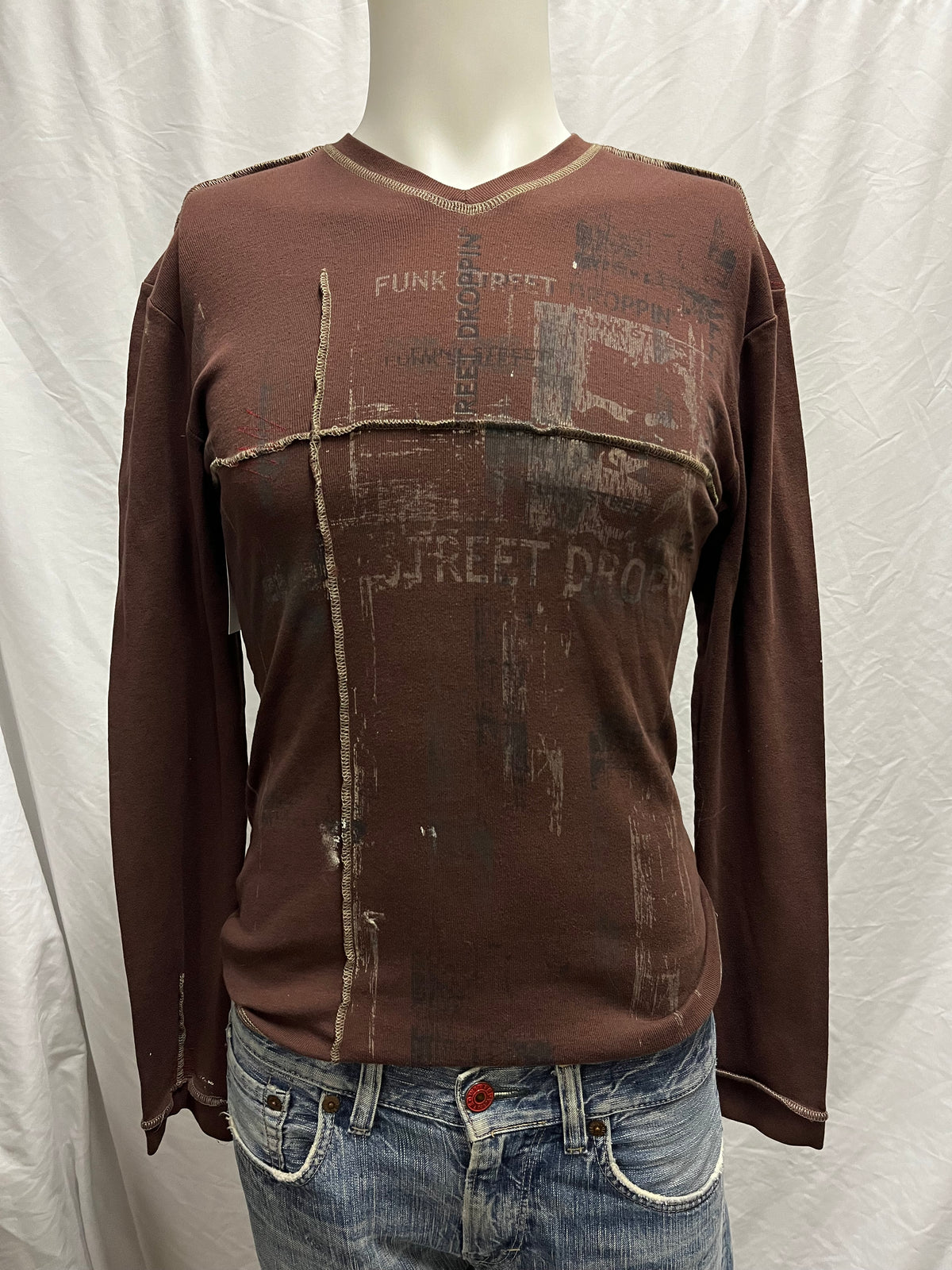 S - Redsquad Y2K Brown Gothic Graphic Long Sleeve