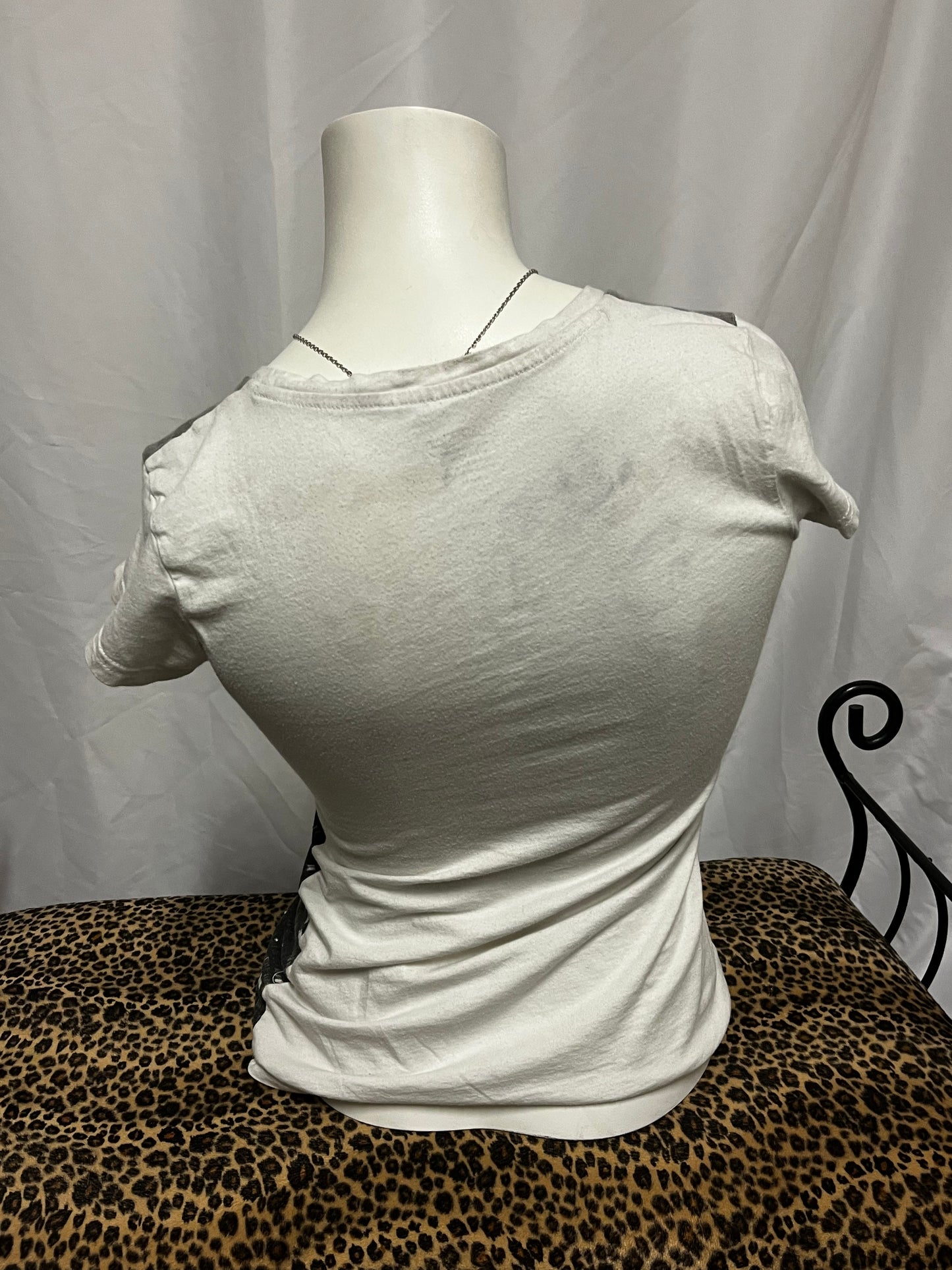 XS - Calvin Klein Cityscape Graphic Top