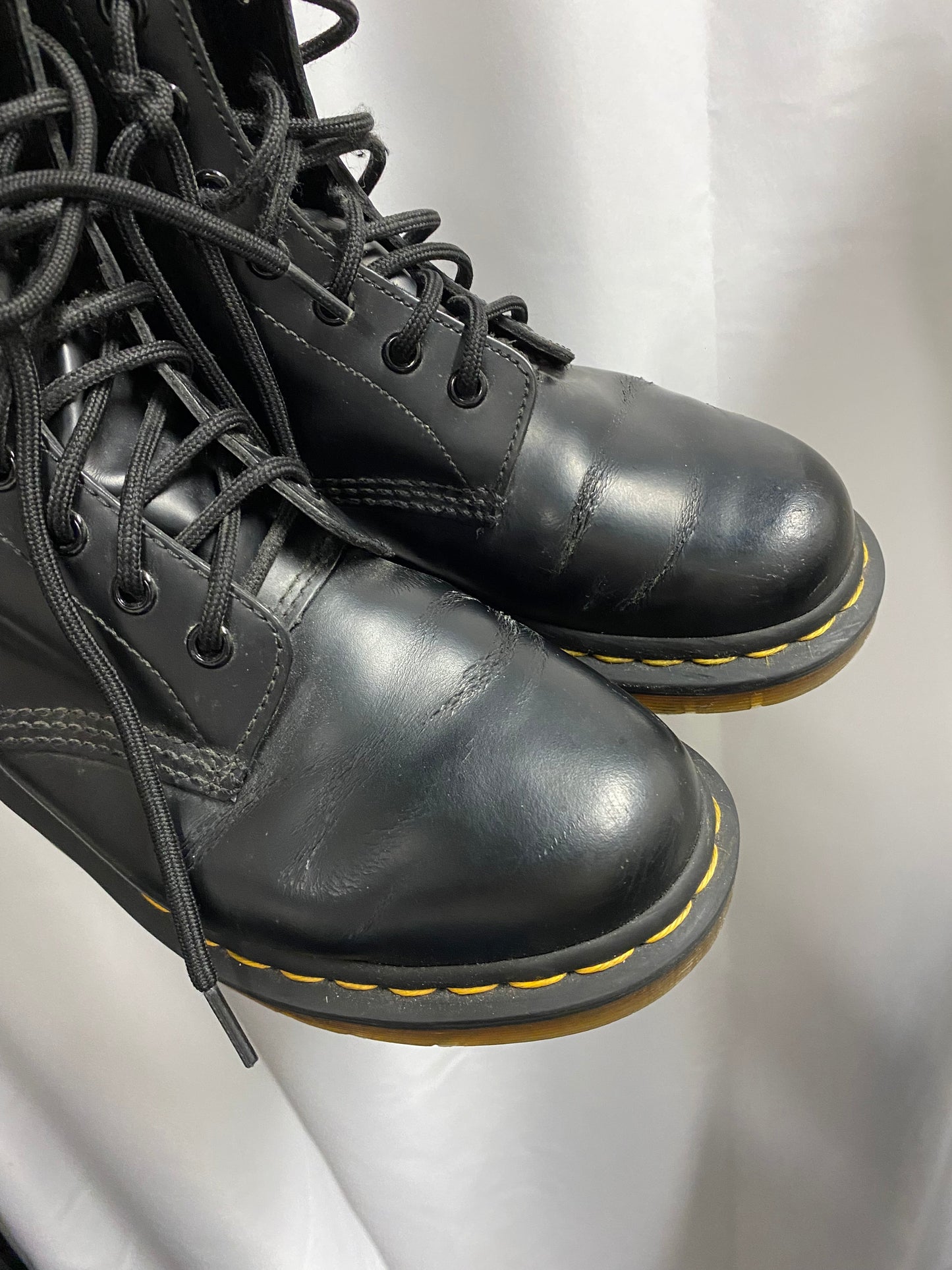 EU 39 - Dr. Martens Lace-Up Boots
