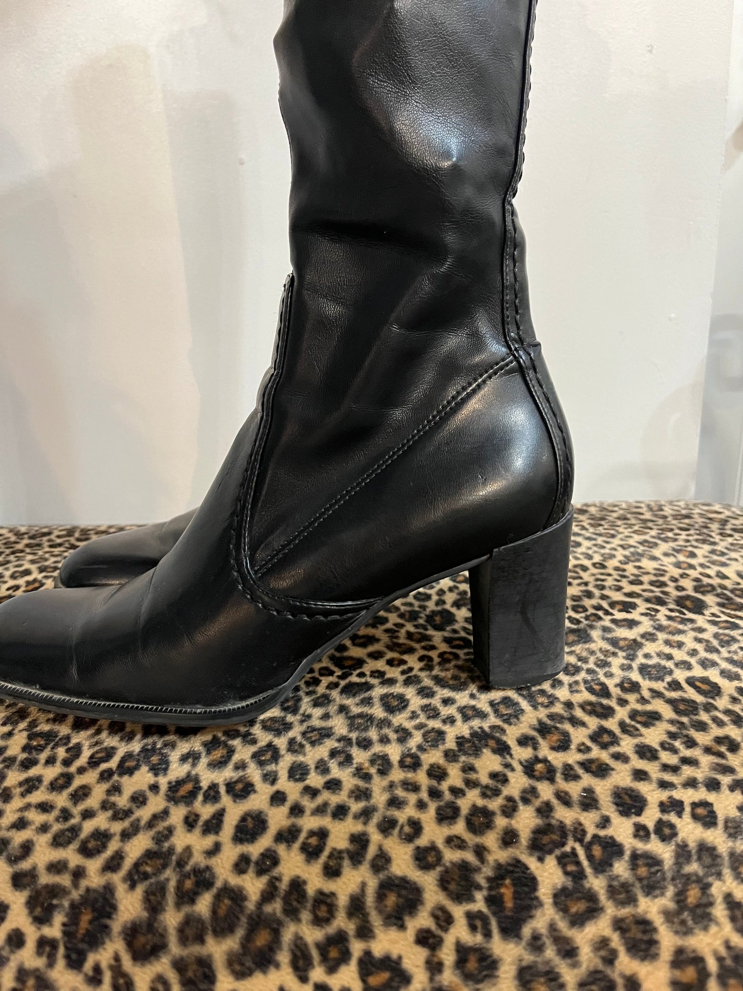 Franco Sarto 00s Faux Leather Heeled Boot