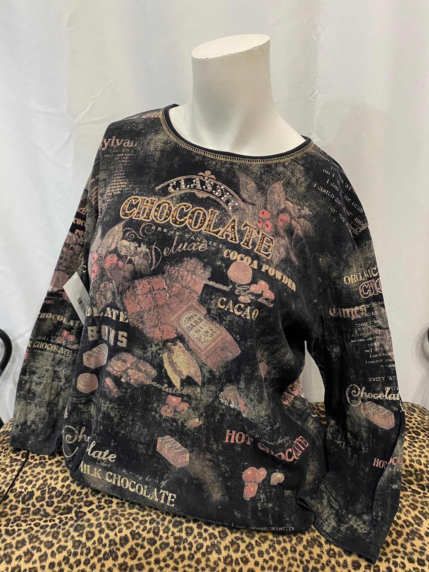 L/XL - Jess & Jane Chocolate Rhinestone 3/4 Sleeve Top