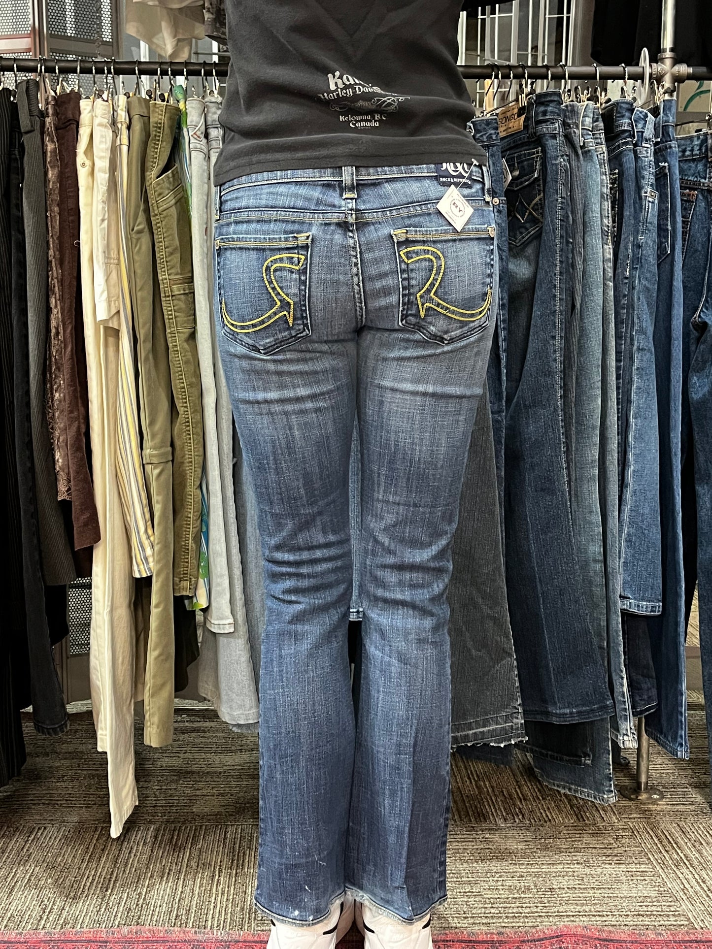 28" - Rock & Republic 2000s Low Rise Jeans