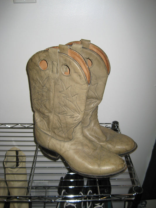 Men's 9.5 - Vintage Beige Cowboy Boot