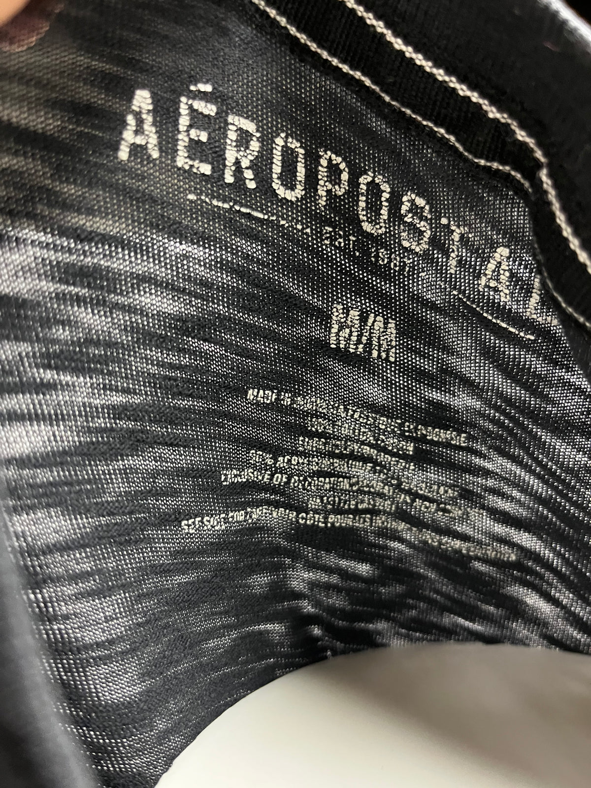 M/L - Aeropostale Y2K Black + Pink Applique Tee