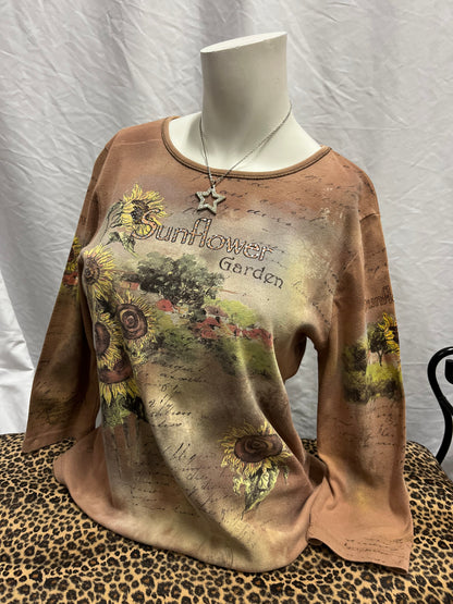 M/L - Cactus 2000s Sunflower Rhinestone Graphic Top