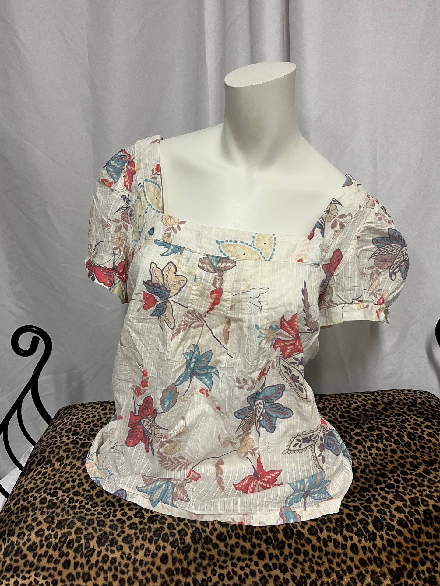 L - Guess Jeans Floral Blouse