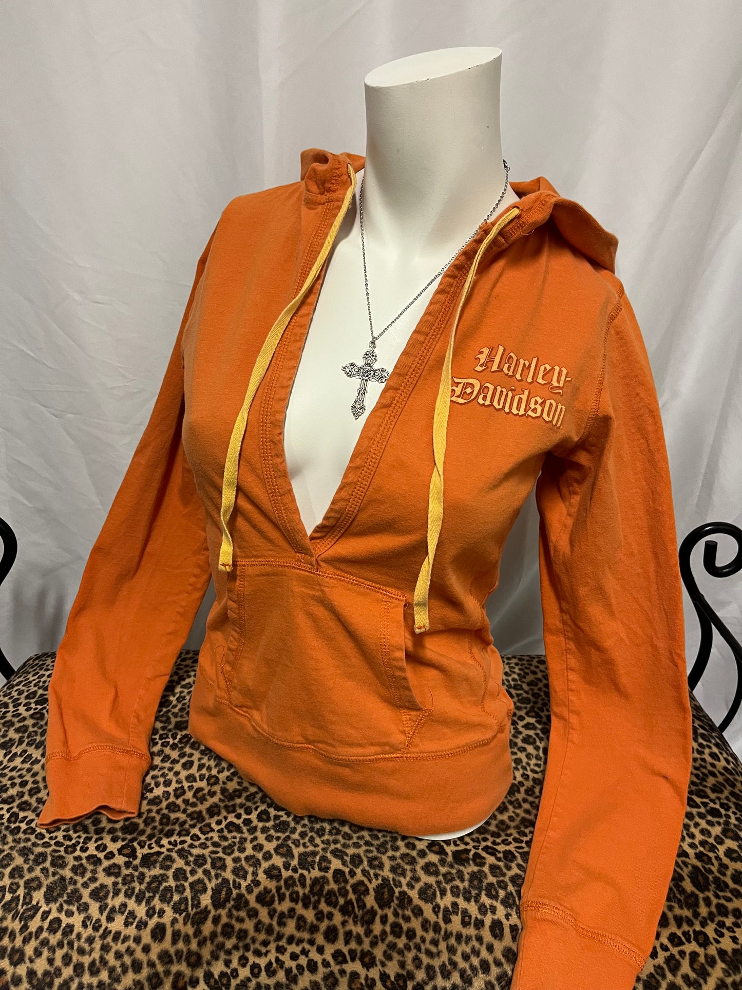 M - Harley Davidson V-Neck Lightweight Hoodie